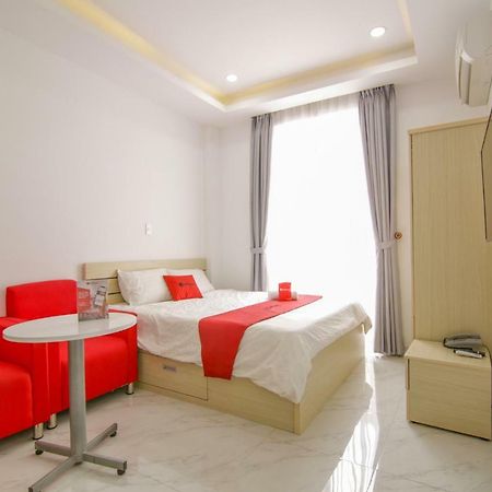 Reddoorz Near Quan Khu 7 Stadium Ho Chi Minh City Exterior photo