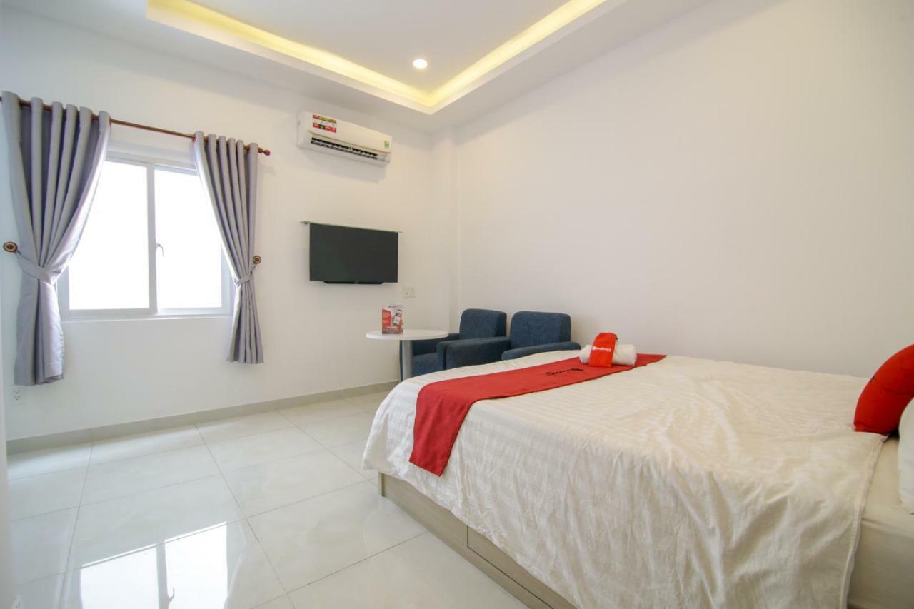 Reddoorz Near Quan Khu 7 Stadium Ho Chi Minh City Exterior photo